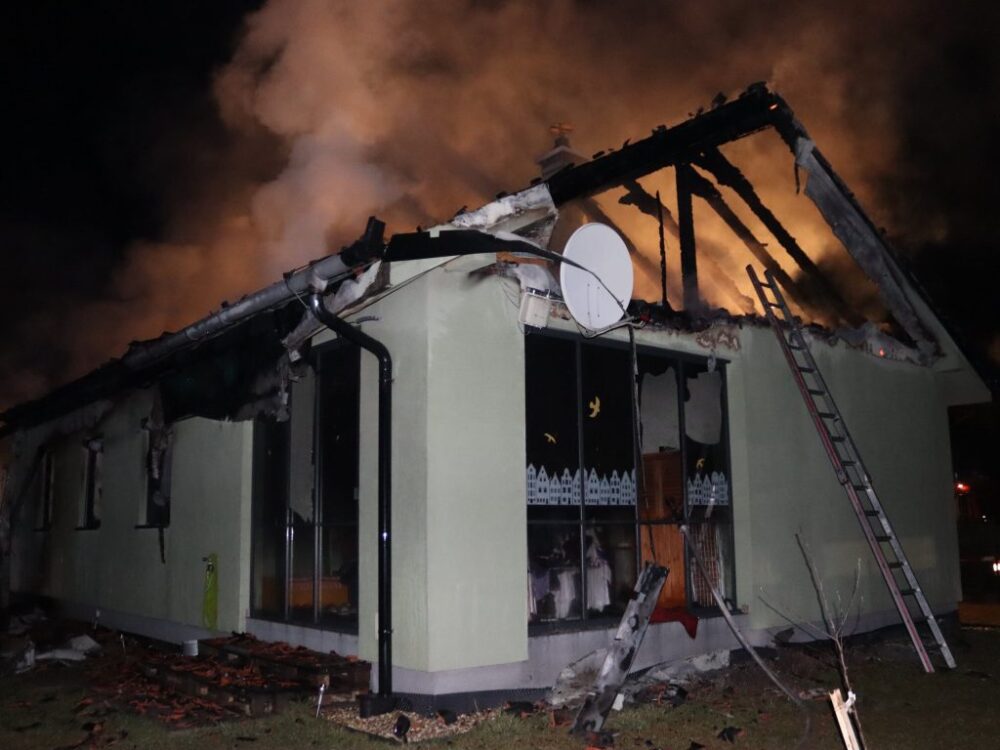 Zhorel dom v Abranovciach, príčiny ešte zisťujú