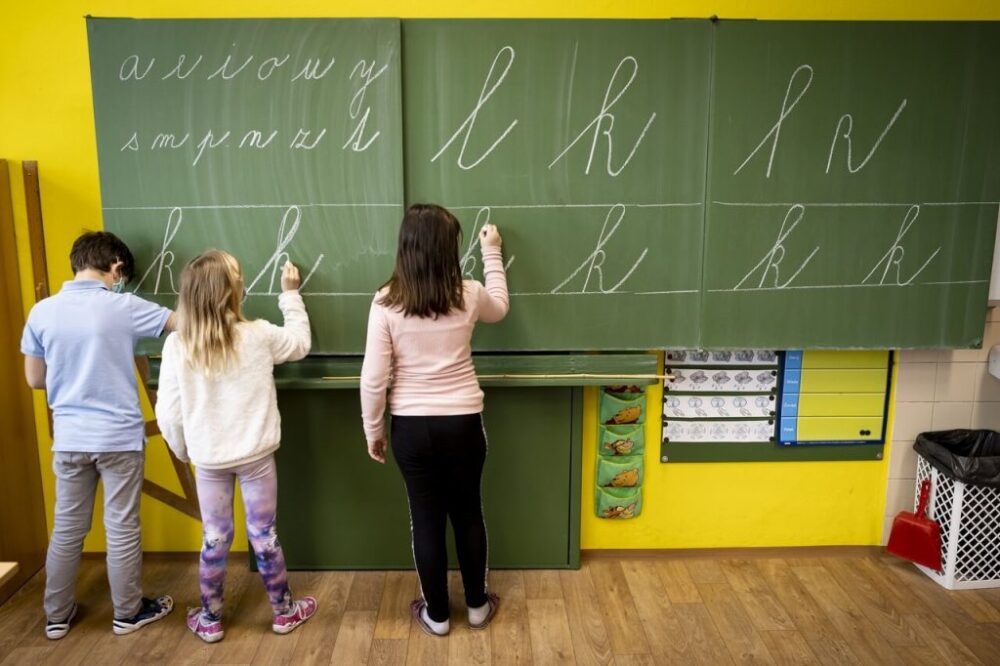 Mestské školy prijali už desiatky ukrajinských detí, organizujú aj jazykové kurzy