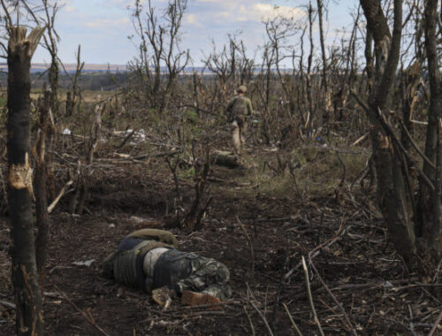 Rusko stratilo takmer 900 vojakov, prišlo aj o päť tankov či niekoľko vozidiel pechoty
