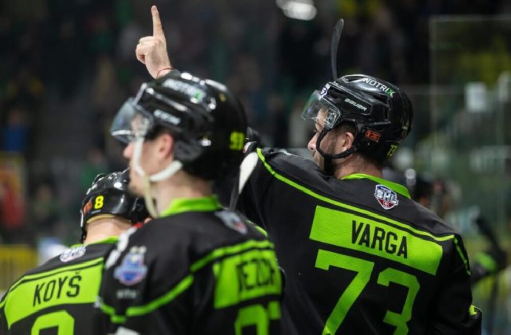 Žilina a Prešov sa pobijú vo finále play-off SHL. Žilinčanov čaká štvrtý pokus o extraligu, Prešovčania sa pokúsia o návrat medzi elitu