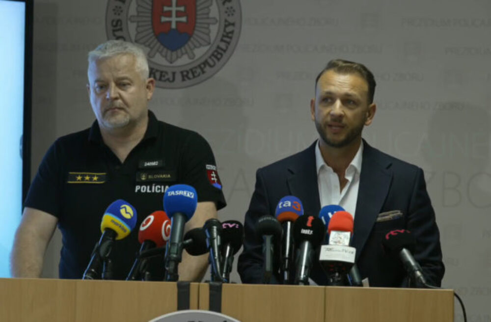 Ja vidím iba postreleného mafiánskeho bossa aj mŕtvy Fico, dobrý Fico. Polícia už rieši 153 prípadov schvaľovania atentátu na premiéra (video)