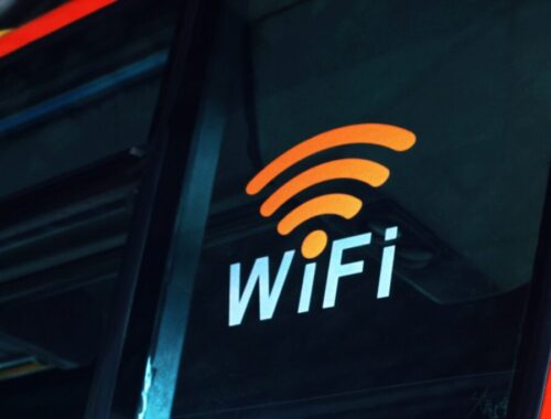 Chcete mať doma silnejšiu Wi-fi? Dajte router preč od týchto zariadení