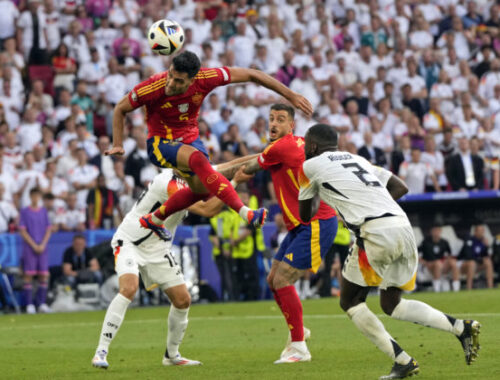 Španieli vo štvrťfinále ME vo futbale vyradili domácich Nemcov, rozhodla hlavička striedajúceho Mikela Merina