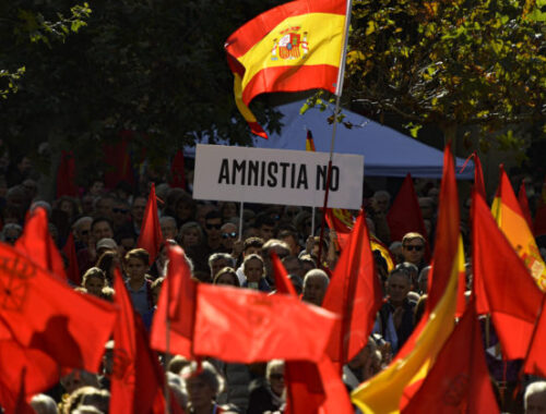 Španielsky najvyšší súd spochybňuje ústavnosť amnestie pre katalánskych separatistov