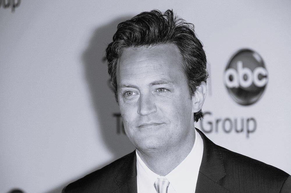 To je to, o čo požiadal Matthew Perry pred svojou smrtiacou injekciou. Šokujúca správa