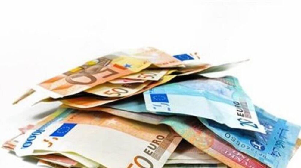 SOCIÁLNA POISŤOVŇA VYPLATILA PRVÚ ČASŤ PANDEMICKÝCH PN-IEK A OŠETROVNÝCH