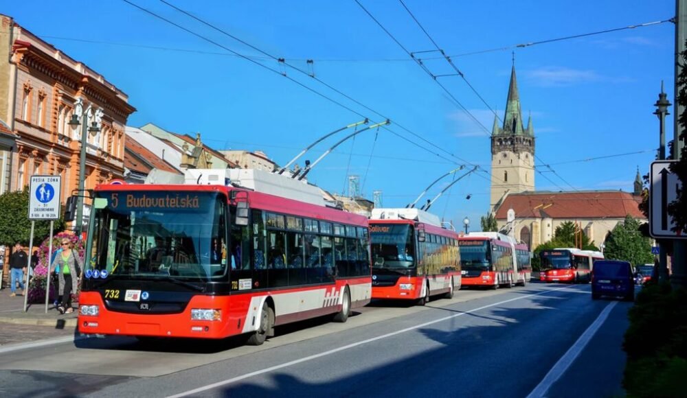 Modernizácia dopravného podniku rozhádala poslancov