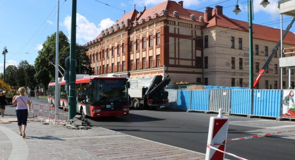 Chodci už môžu prechádzať cez Štefánikovu ulicu