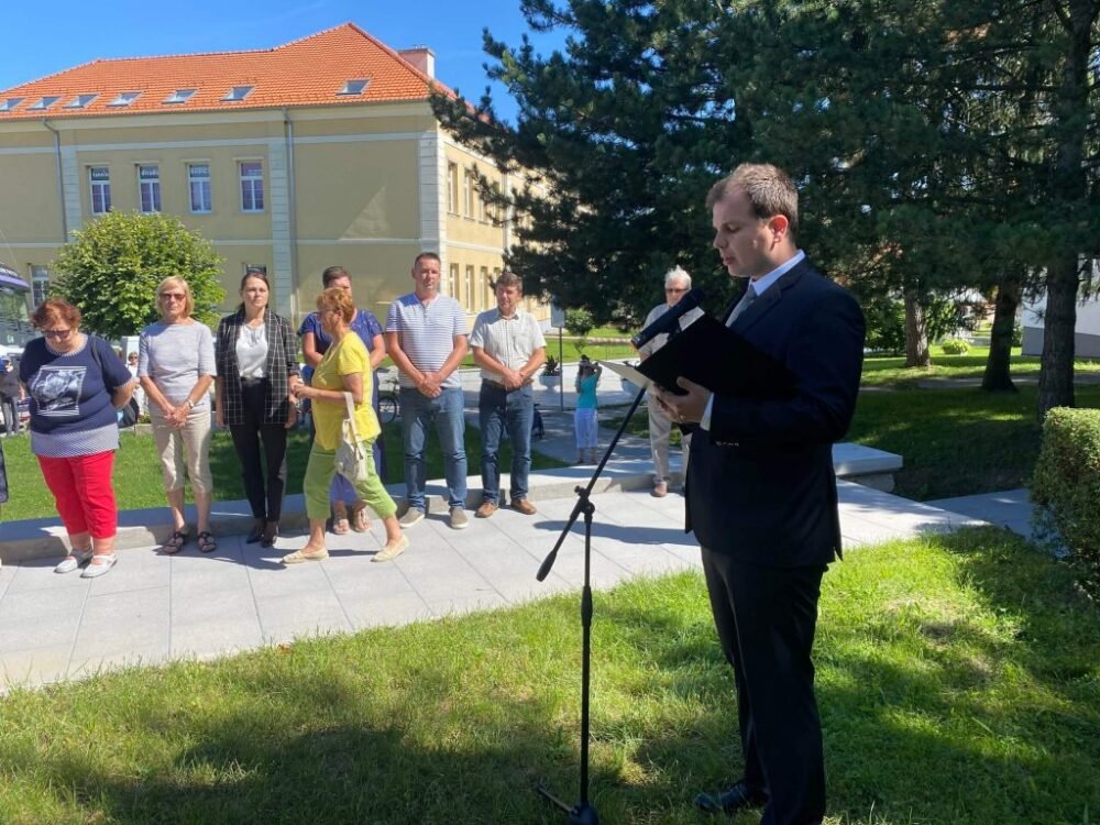 Vo Veľkom Šariši si pripomenuli výročie Slovenského národného povstania