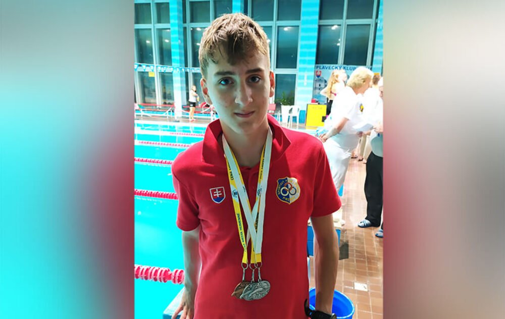 Štyri štarty, tri cenné kovy