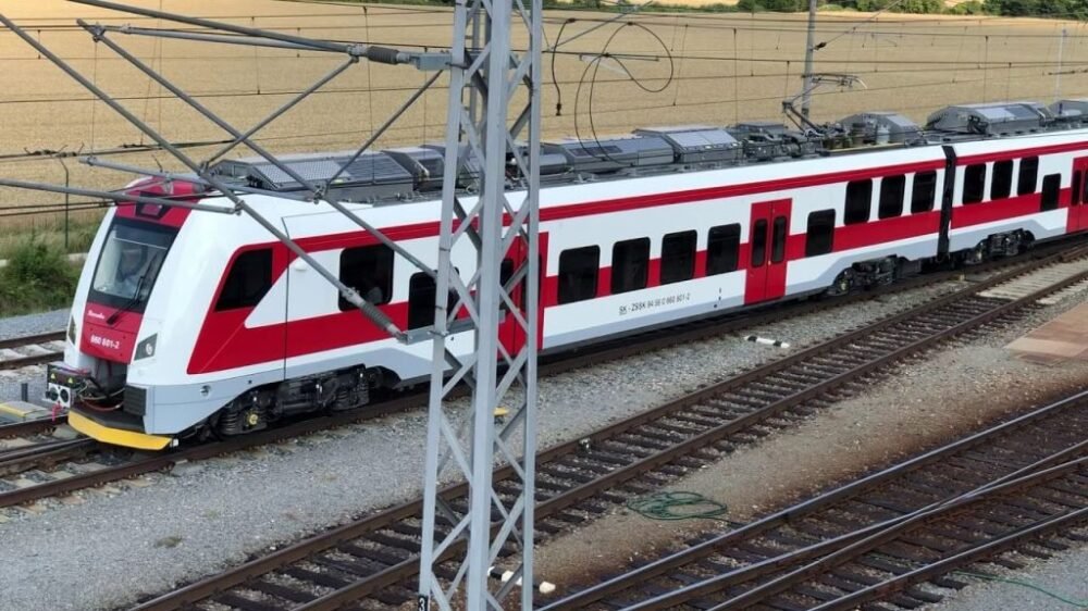 Na východe Slovenska budú jazdiť elektrické jednotky za takmer 170 miliónov eur
