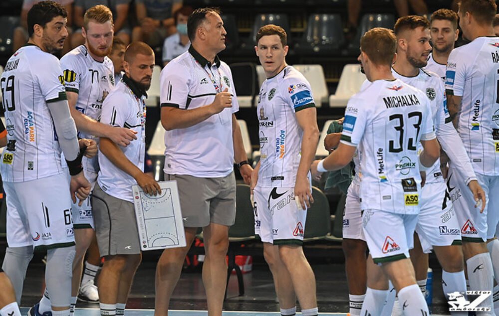 V extralige majster víťazne, v utorok predohrávka s ŠKP