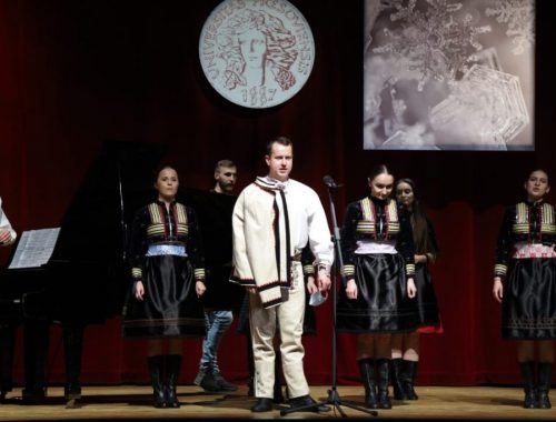 Adventný koncert Prešovskej univerzity sa niesol v znamení názvu „Z noci do svetla“