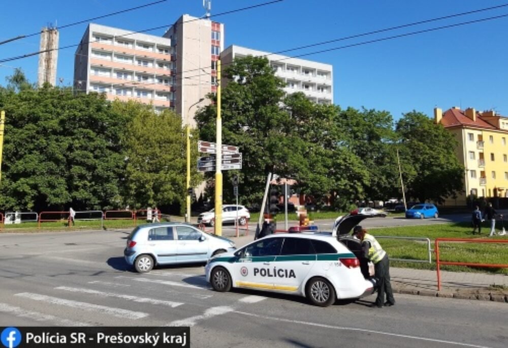 Nehoda na Škultétyho ulici vyradila semafor