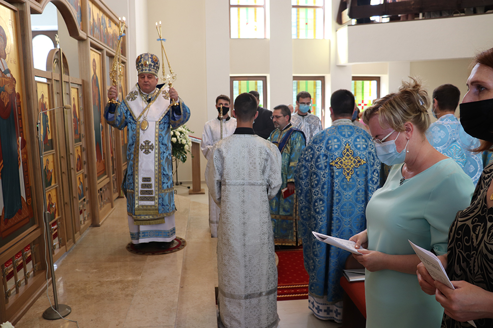 V Lomnici majú od nedele posvätený nový ikonostas