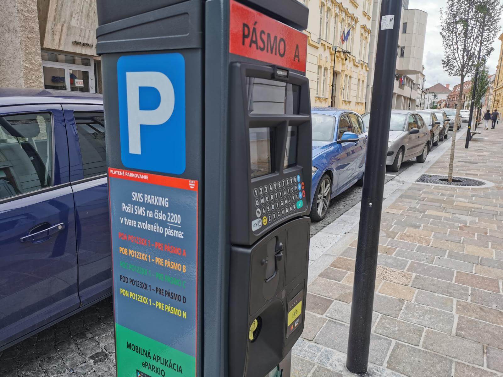 Na Jarkovej sú nové parkovacie automaty