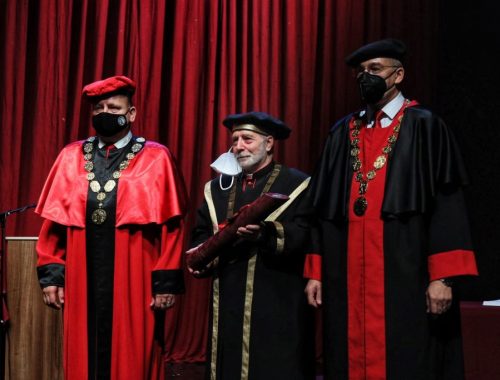 Prešovská univerzita udelila čestný titul apoštolskému nunciovi na Slovensku Mons. Ottonellovi
