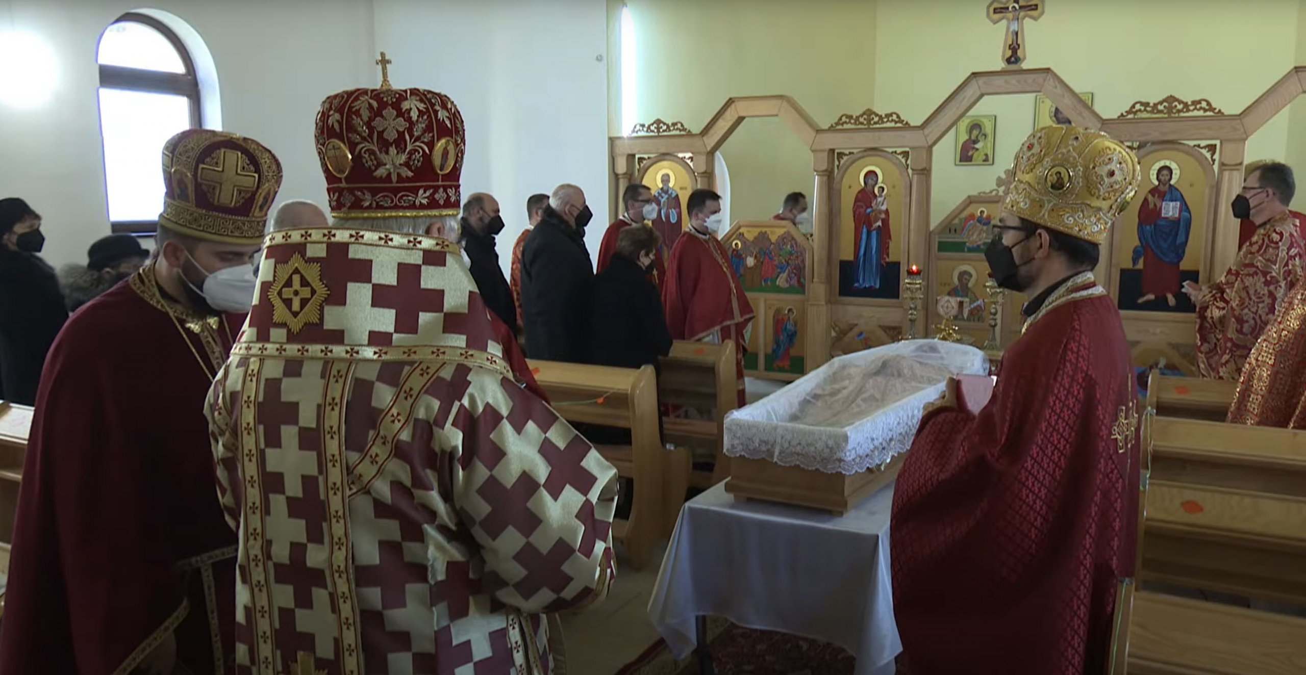 Vo Vranove pochovali gréckokatolíckeho kňaza Matúša Čekana