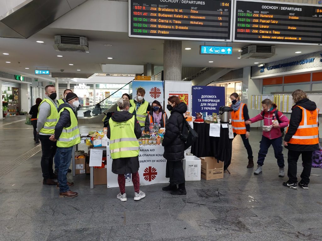 Železnice pridali ďalší humanitárny vlak na pomoc utečencom z Ukrajiny