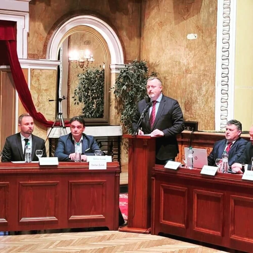 Rezort práce pomáha dlžníkom zbaviť sa dlhov