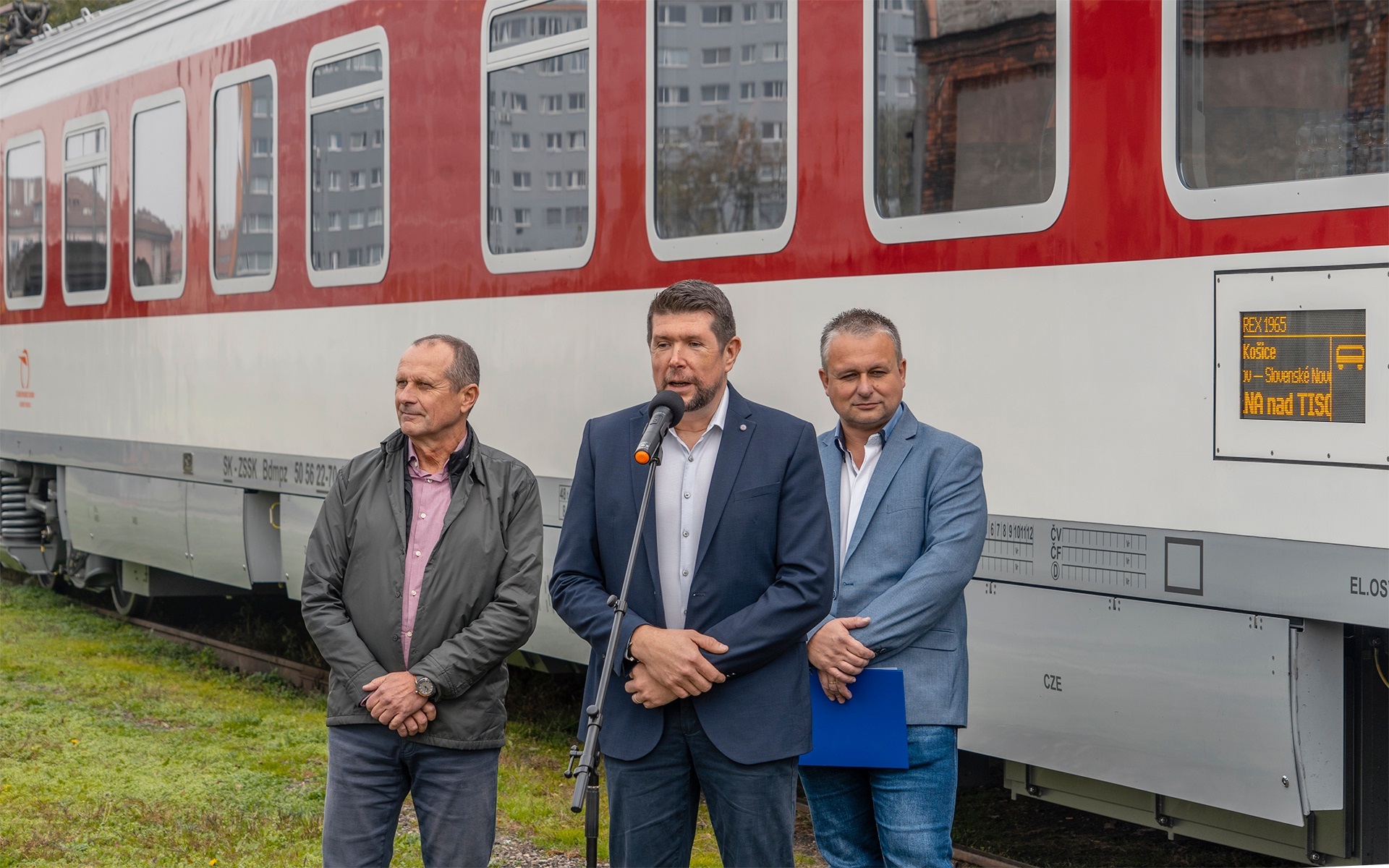 Nové osobné vozne skvalitňujú vlakovú dopravu na východnom Slovensku