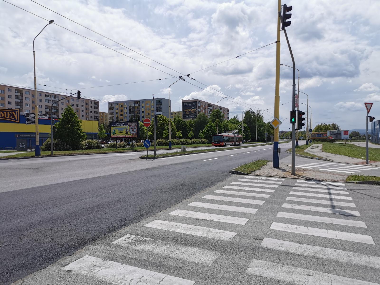 Na Sekčove začala druhá etapa modernizácie semaforov, budú dopravné obmedzenia