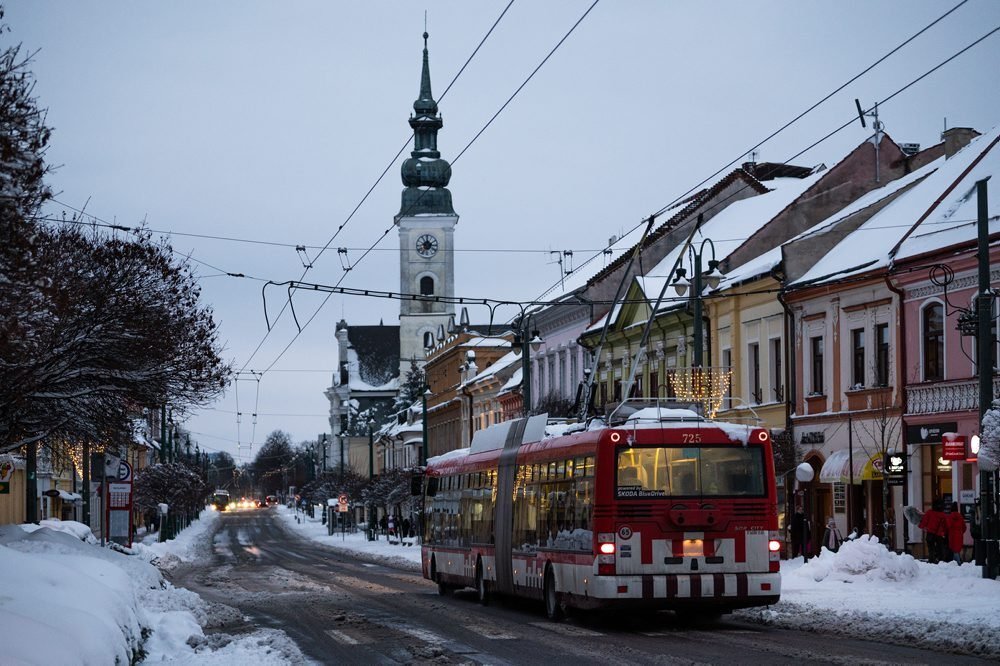 V dôsledku nepriaznivého počasia meškajú linky MHD