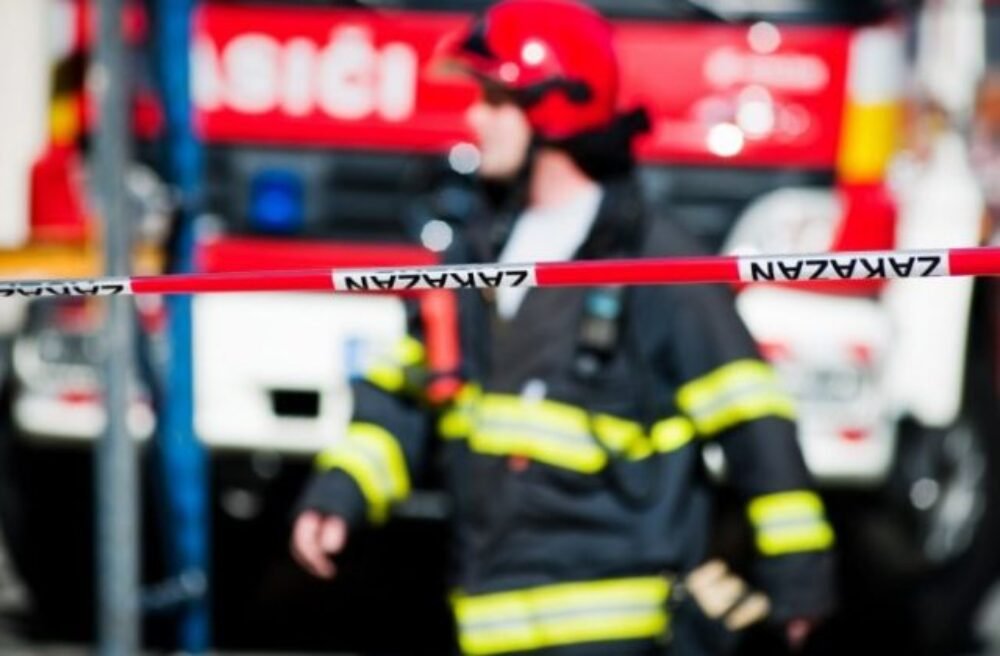 V Prešova spadol človek do osemmetrovej šachty