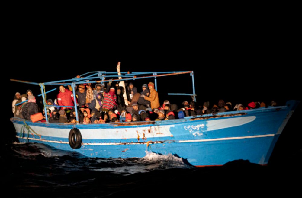 V rieke Drina sa utopilo najmenej osem migrantov, na breh sa napokon dostalo len 18 ľudí