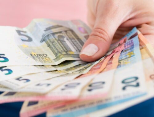 Novela zákona o dotáciách bude prerokovaná v skrátenom konaní, dôvodom je ohrozenie ľudských práv