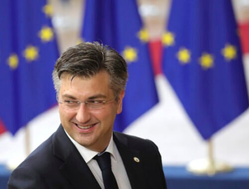 V chorvátskych parlamentných voľbách zvíťazila vládnuca prozápadná strana, premiérom ostáva Plenković