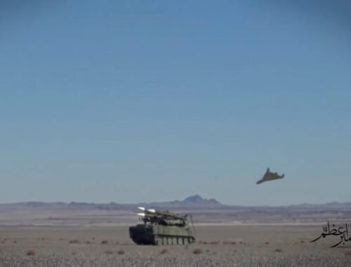 USA a Británia uvalili pre útok proti Izraelu nové sankcie na Irán, majú zasiahnuť výrobu dronov