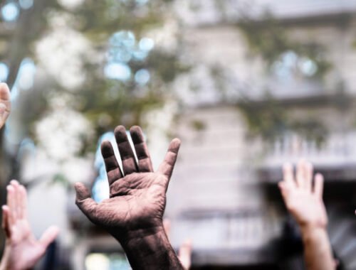 Stav ľudských práv sa na Slovensku nezlepšil, Amnesty International poukazuje na viaceré problémy