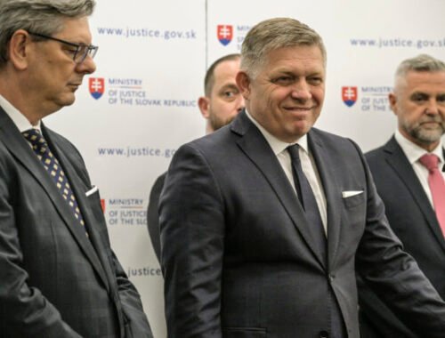 Fico si chce posvietiť na spôsob prideľovania spisov v kauzách, vo viacerých rozhodoval sudca Kliment (video)