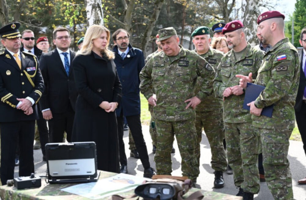 Prezidentka Čaputová je z východu nadšená, v Prešove navštívila evanjelické gymnázium či prieskumný prápor (foto)