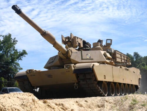Informácia o stiahnutí tankov Abrams z bojiska pre obavy z ruských dronov je nepravdivá