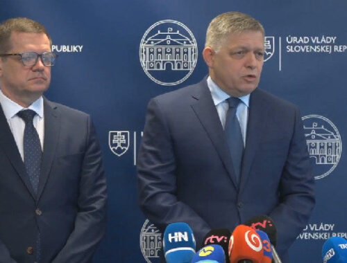 Fico mal „veľmi dobré“ stretnutie s Jourovou. Slovensko nepríde o miliardy z EÚ, sú to bohapusté lži, hovorí (video)