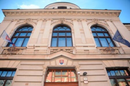 Špecializovaný trestný súd vyniesol v starej kauze pozemkovej mafie oslobodzujúce rozsudky