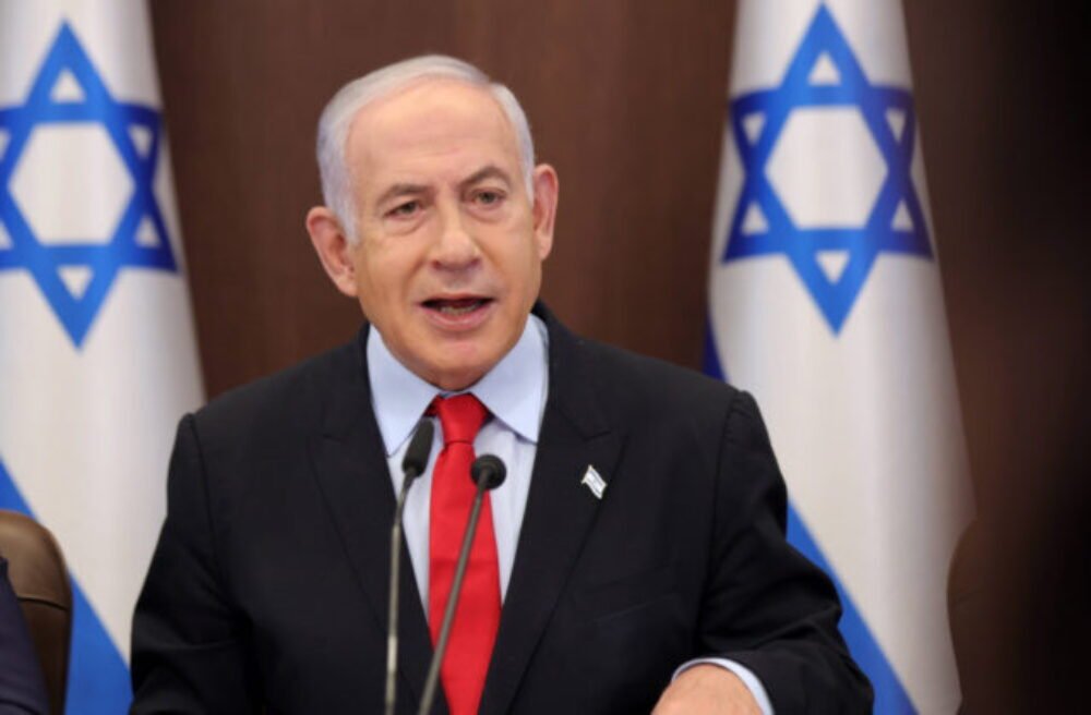 Izraelský útok na tábor v Rafahu bola „tragická chyba“, tvrdí Netanjahu