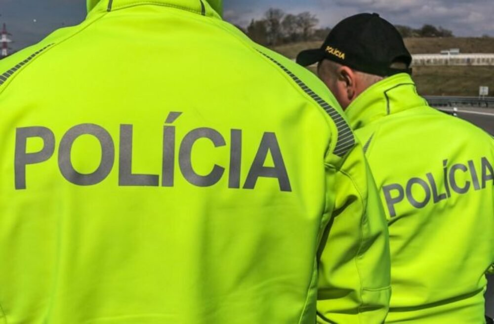 Za Prešovom došlo k tragickej dopravnej nehode, 29-ročný motorkár neprežil zrážku s autom
