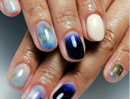 Červené nechty alebo baby boomers sú nuda. Najnovším hitom v manikúre sú „inky nails“