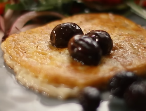 Na prípravu tohto gréckeho občerstvenia stačí malá panvica. Pridajte na toast alebo do ľahkého šalátu