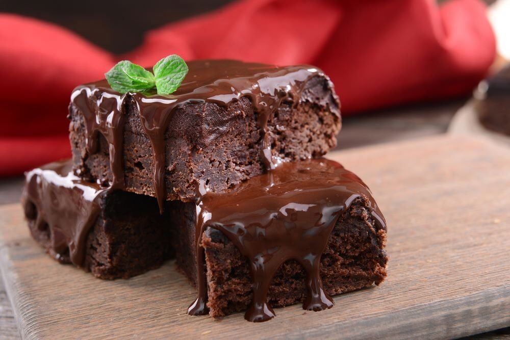 Brownie – recept na šialene čokoládové potešenie. Pridajte svoj obľúbený nápoj Jacka Sparrowa