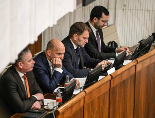 Matovičovci nepresadili uznesenie k členstvu Slovenska v Európskej únii