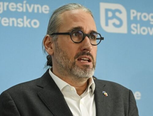 Hojsíka trápi, že ľudia utekajú zo Slovenska. Odchádza celá generácia, podotkol (video)