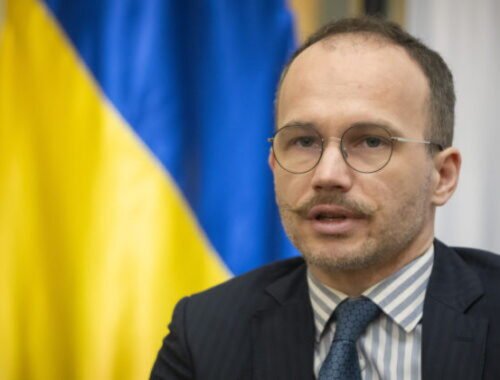 Kyjev by mohol mobilizovať tisíce väzňov, povedal ukrajinský minister spravodlivosti Maľuska