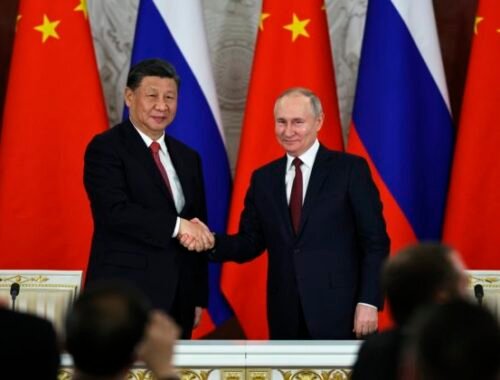 Putin ide na prvú zahraničnú cestu v novom funkčnom období, v Číne sa stretne so Si Ťin-pchingom