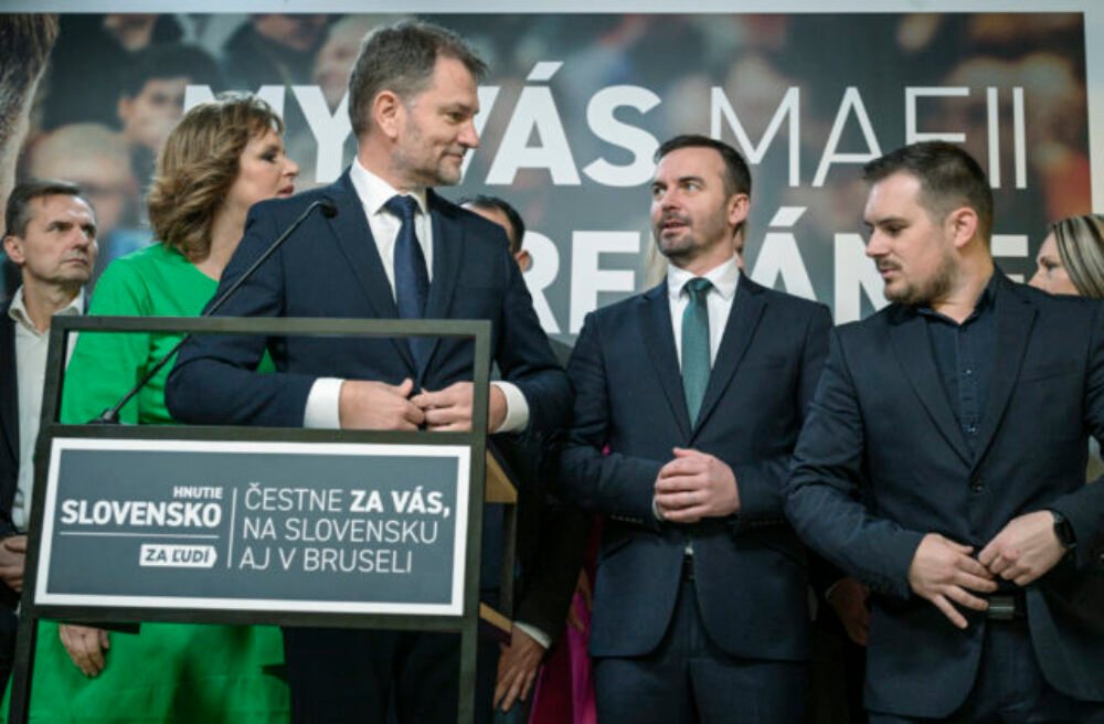 Progresívci by vo voľbách tesne porazili Smer, Matovičovo Slovensko v prieskume predbehlo SaS