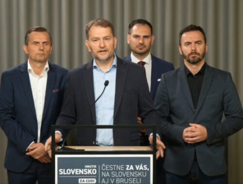 Matovič vyzval Šutaja Eštoka na odstúpenie. Návrh zákona o RTVS podľa neho provokuje ľudí, ktorí sú za demokraciu (video)