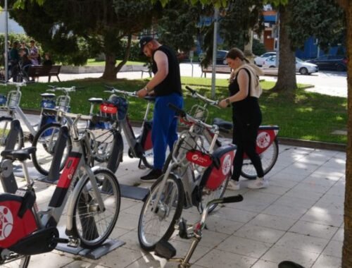 Seničania dávajú prednosť elektrobicyklom pred klasickými bicyklami (foto)